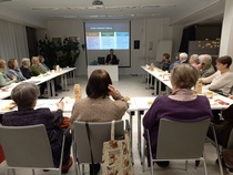Träff med artrosgruppen 5.3. Specialistläkare i allmänmedicin, reumatologi Samuel Sandboge från Sahlgrenska Universitetssjukhuset (Göteborg) talade om "Ont i ryggen - orsaker, symptom och behandling".