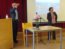 Professor Tom Pettersson och ordförande Gunvor Brettschneider. Petterssons ämne var Polymyalgi.