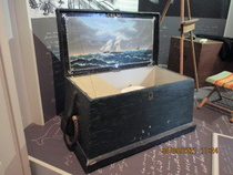 Juhani Ahos och Venny Soldan Brofelts resekoffert.