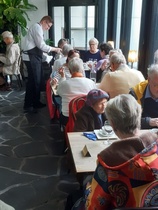 Kaffe på Café Cabriole vid Borgå torg.